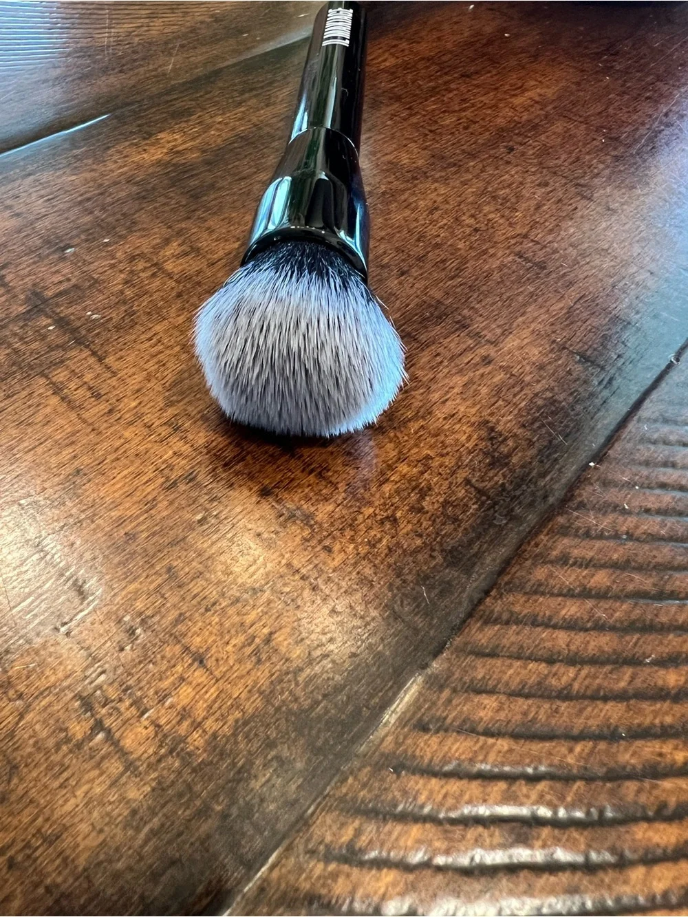 IL MAKIAGE 100 Foundation Blending Brush